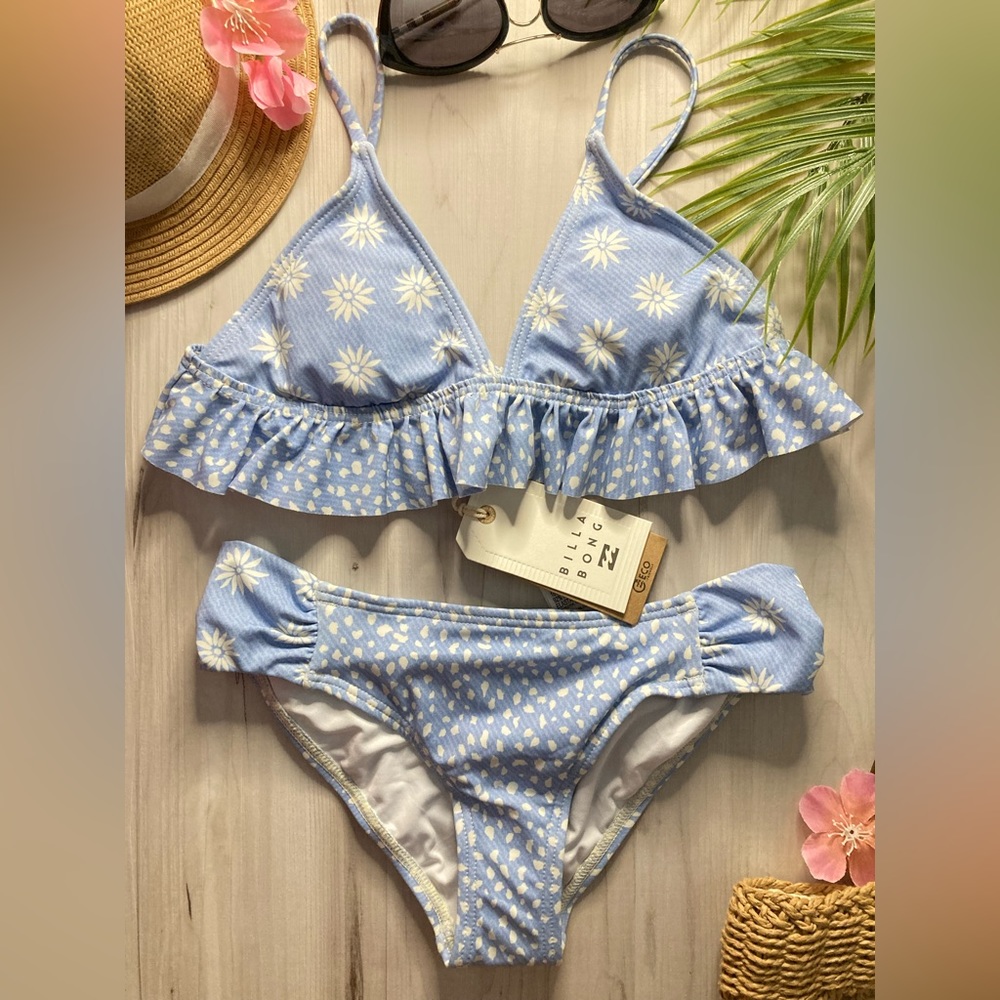 Billabong 🏝️ Where to Ruffle Girls’ Floral Ruffle Tri Light Blue Bikini Set - Picture 4 of 14